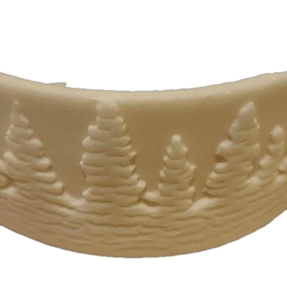 Bath and Body Works winter scene candle holder 14.5 oz jar or smaller - Picture 4 of 7